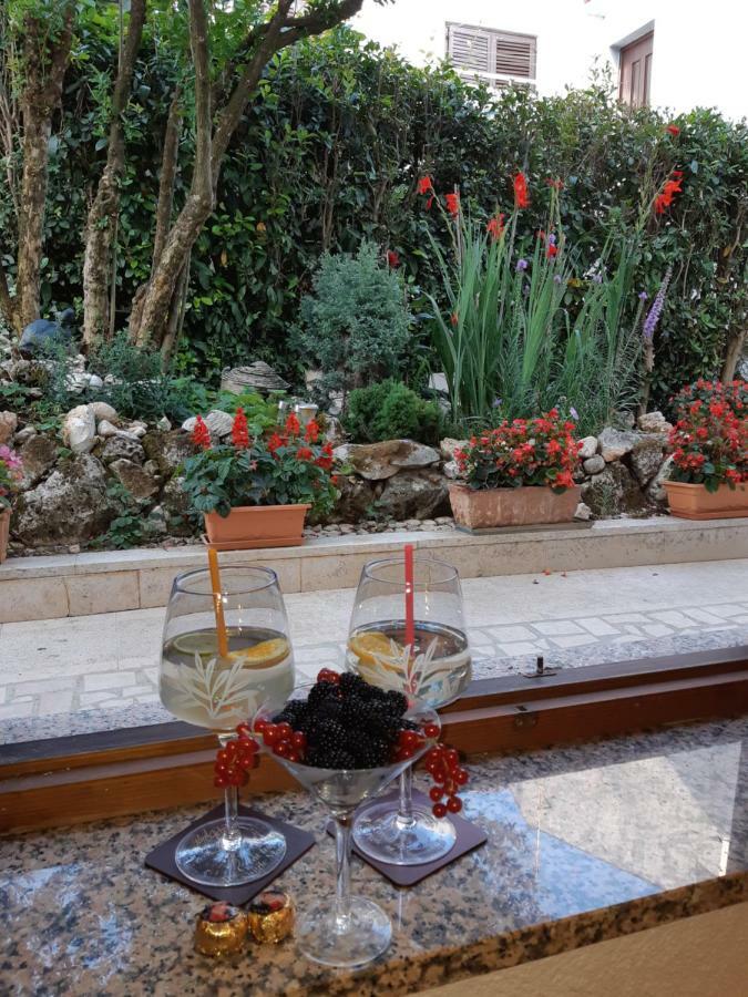 Taverna Coctel Poreč Zewnętrze zdjęcie